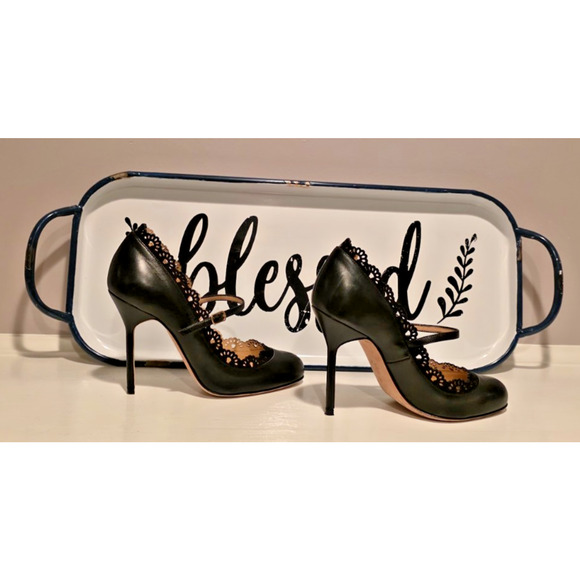 Marchesa Black Leather Laser Cut Lace Scalloped Ankle Strap Heels EU 35 5 US - Picture 6 of 11